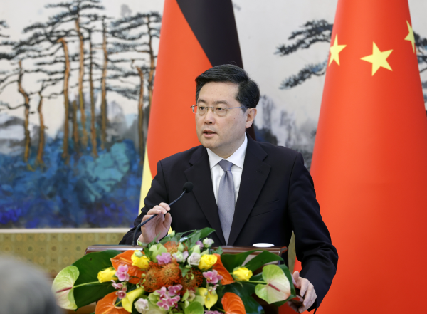 秦剛外交部長「中独はライバルではなくパートナー、対立ではなく協力が必要」