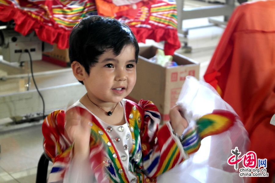 Дневник корреспондента «Чжунгован»: Синьцзянские дети Дневник корреспондента «Чжунгован»: Синьцзянские дети