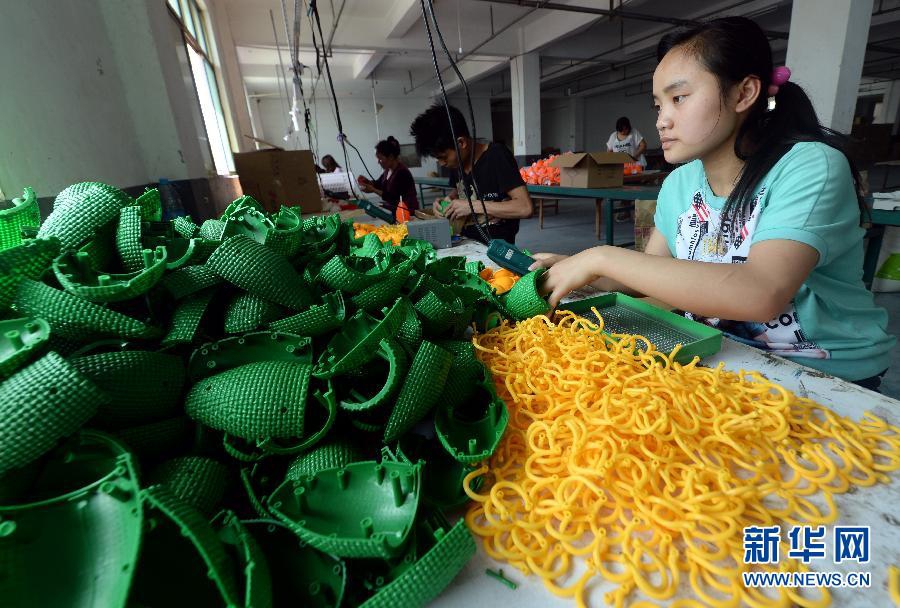 Новый талисман Кубка мира -каксирола китайского производства Новый талисман Кубка мира -каксирола китайского производства