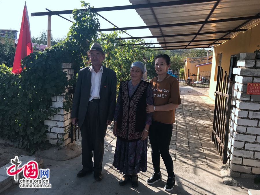 [Встречая 19-й съезд КПК] Уезд Манас в Синьцзяне: стратегия по управлению Синьцзяном дает результаты, «все национальности – одна семья»