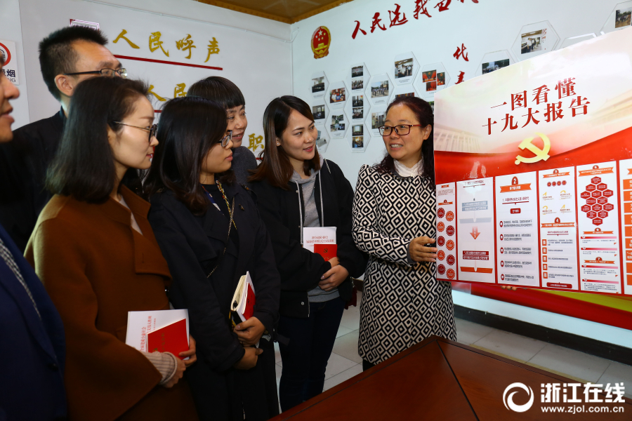 Уезд Дэцин: делегаты КПК продемонстрировали дух 19-го съезда КПК