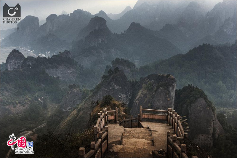 Очаровательные пейзажи на горах Ланшань