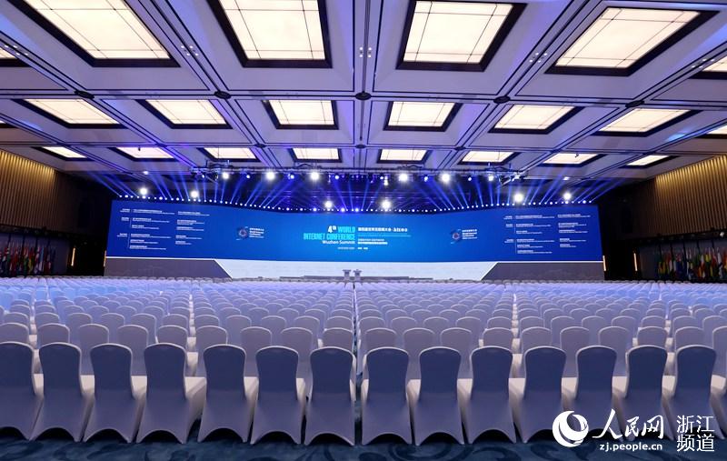 После открытия 4-й Всемирной конференции по управлению Интернетом начнется «Учжэньское время»