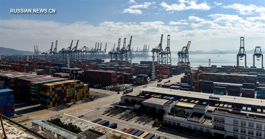 В 2017 году грузооборот порта Шэньчжэня превысил 25 млн TEU