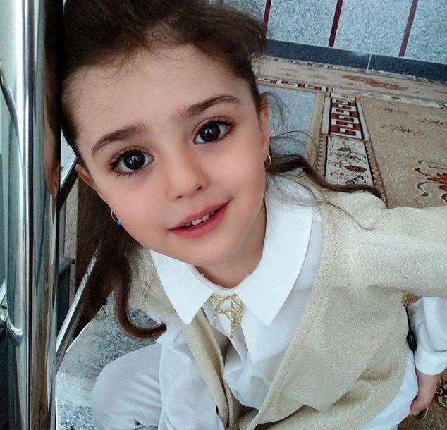 Очаровательные фото 8-летней красивой иранки