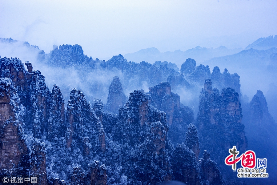 Завораживающие и красивые зимние пейзажи в Чжанцзяцзе, пров.Хунань 