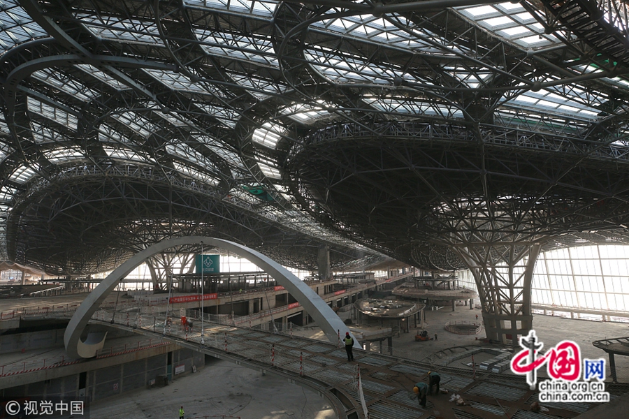Раскрыты фото внутренней конструкции нового аэропорта Пекина
