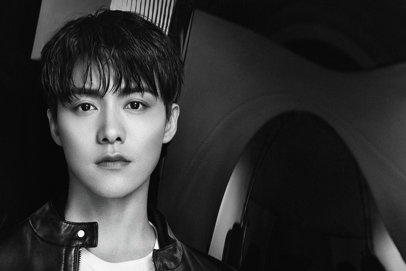 Очароваетельный актер Ма Тяньюй в черно-белых фото