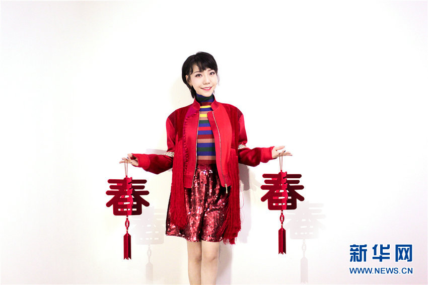 Китайская певица У Мочоу создает новый стиль праздника Весны