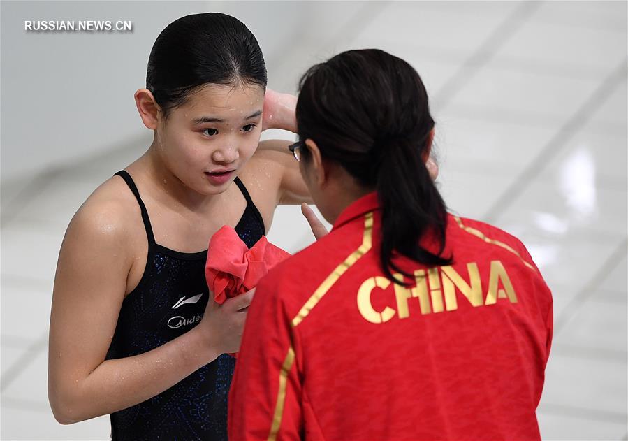 Прыжки в воду -- Пекинский этап Мировой серии: китаянки Чжан Цзяци и Жэнь Цянь выиграли золото и серебро на 10-метровой вышке