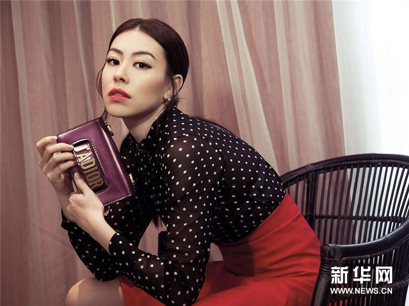 Певица Цай Шиюнь создает модный стиль
