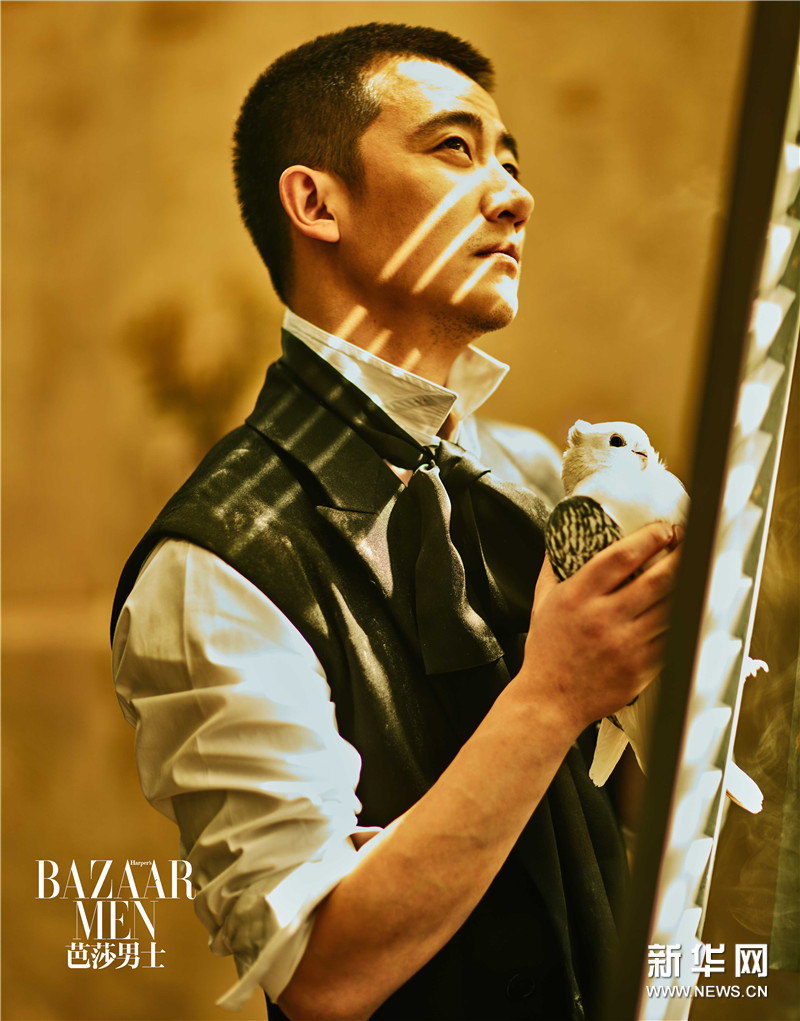 Новые фото известного киноактера Хуан Сюаня