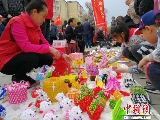 В Суйфэньхэ открылась ярмарка взаимной торговли жителей китайско-российского приграничья
