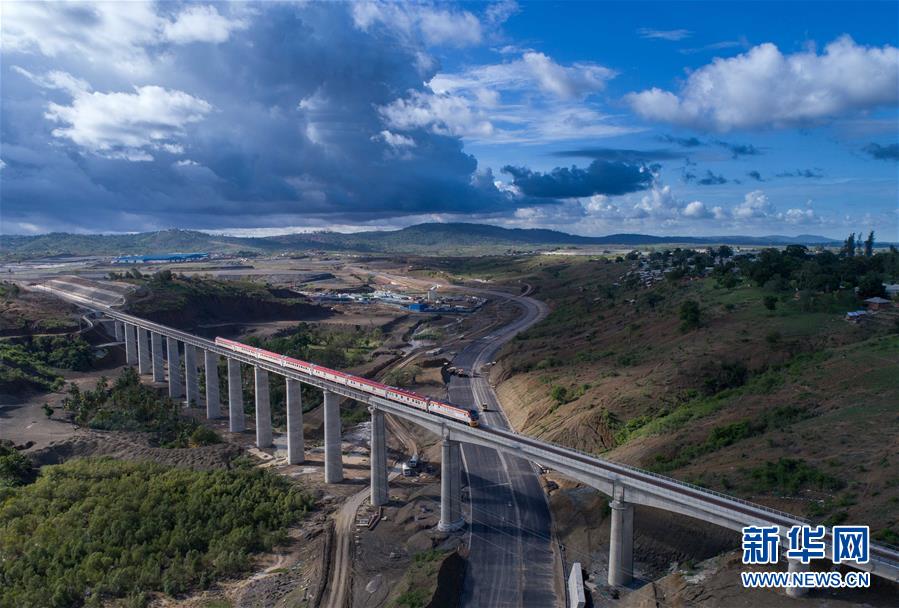 Строительство железной дороги Китая выгодно и другим странам мира