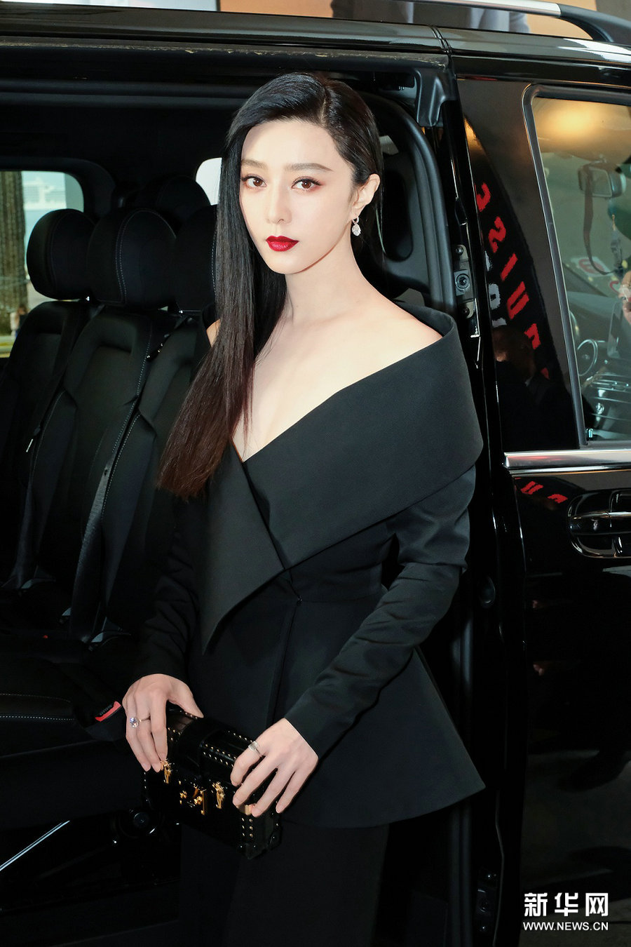 Пресс-конференция фильма «355» с участием китайской актрисы Фань Бинбин на Каннском кинофестивале