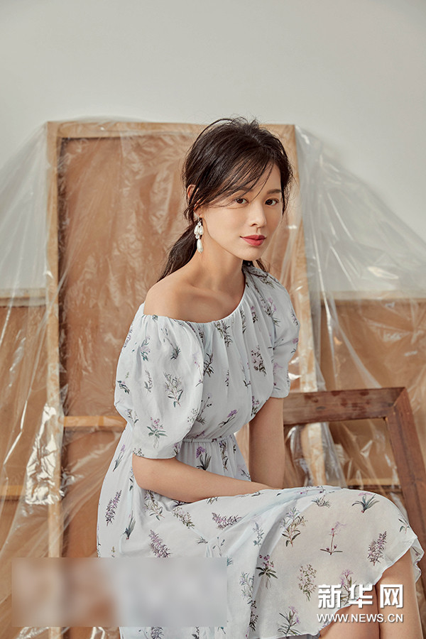 Миоли Ву попала на обложку нового журнала