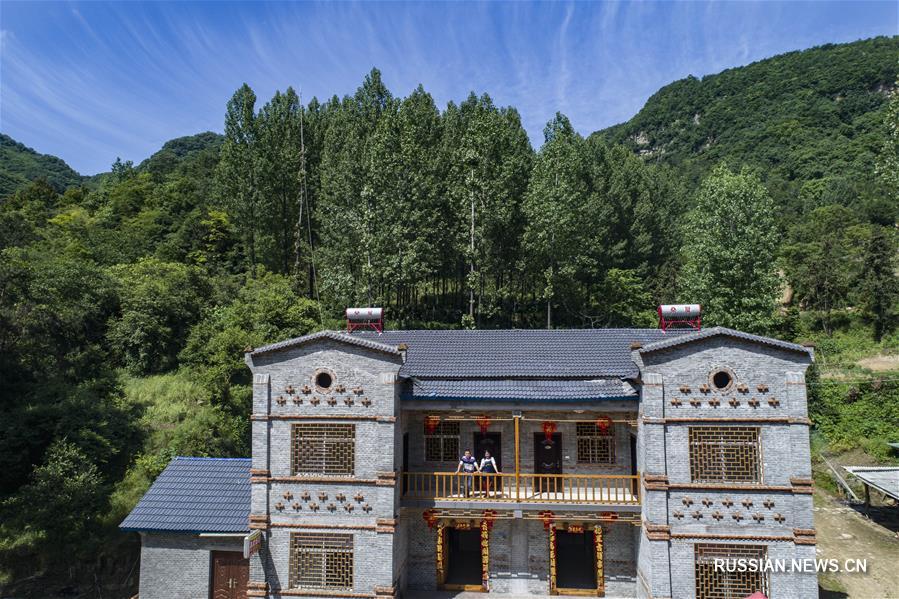 Пять поколений домов в деревне Яньхэ
