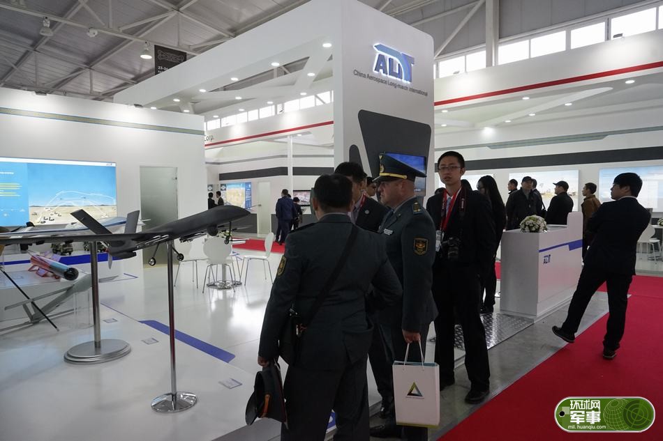 Китайское передовое вооружение представлено на выставке KADEX-2018 в Казахстане
