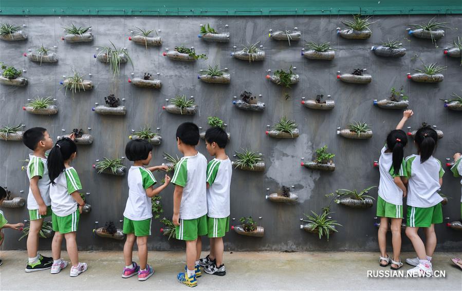 Малыши из уезда Чансин учатся раздельному сбору мусора 