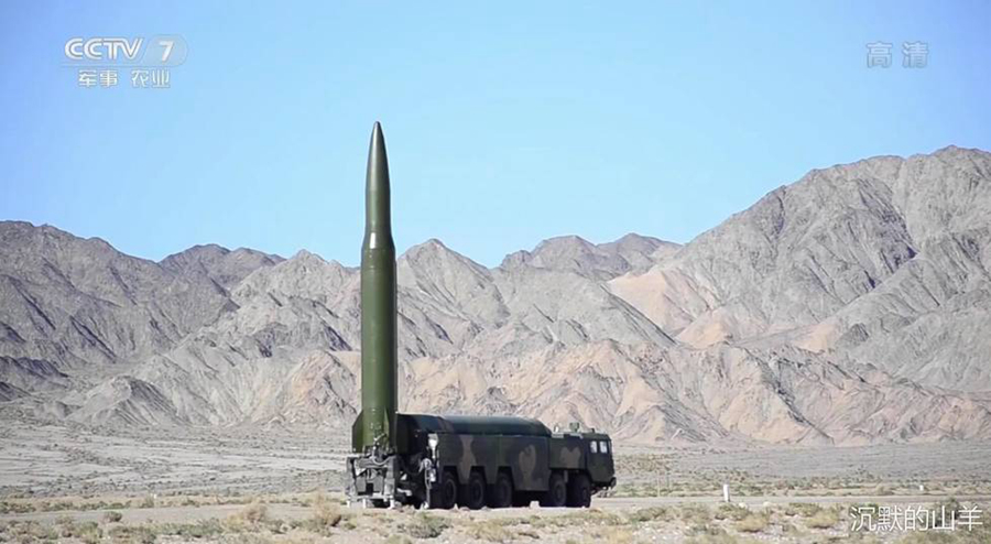 НОАК провела учения по запуску ракет