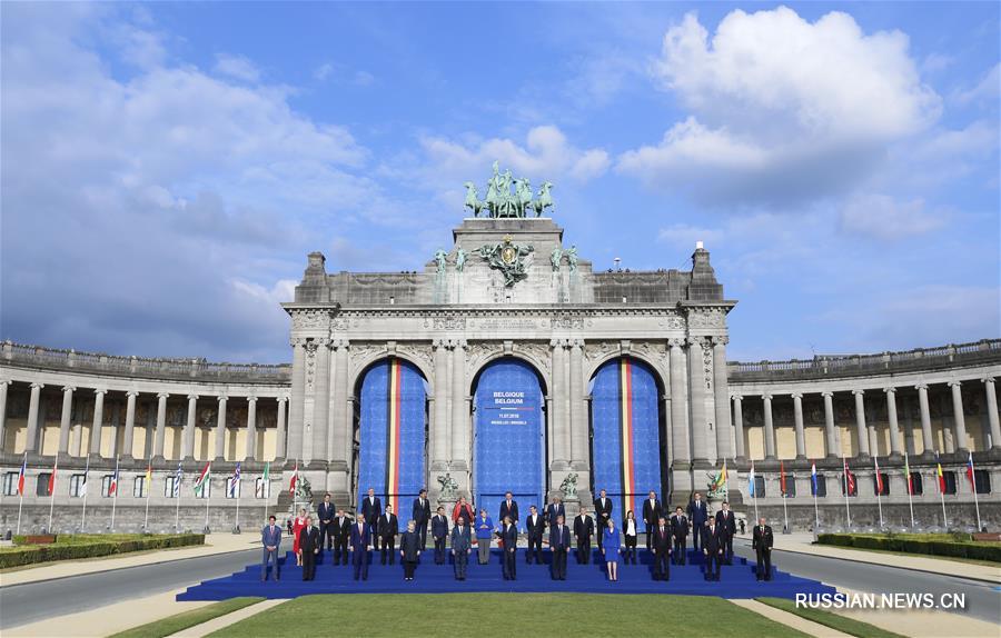Саммит с участием лидеров стран-членов НАТО открылся в штаб-квартире организации в столице Бельгии в среду.