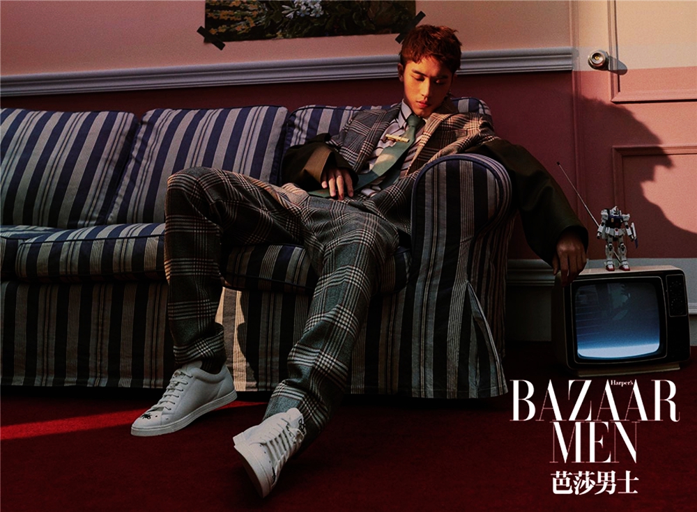 Певец Сюй Вэйчжоу попал на «BAZAAR MEN»