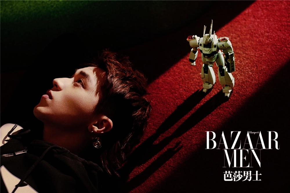 Певец Сюй Вэйчжоу попал на «BAZAAR MEN»