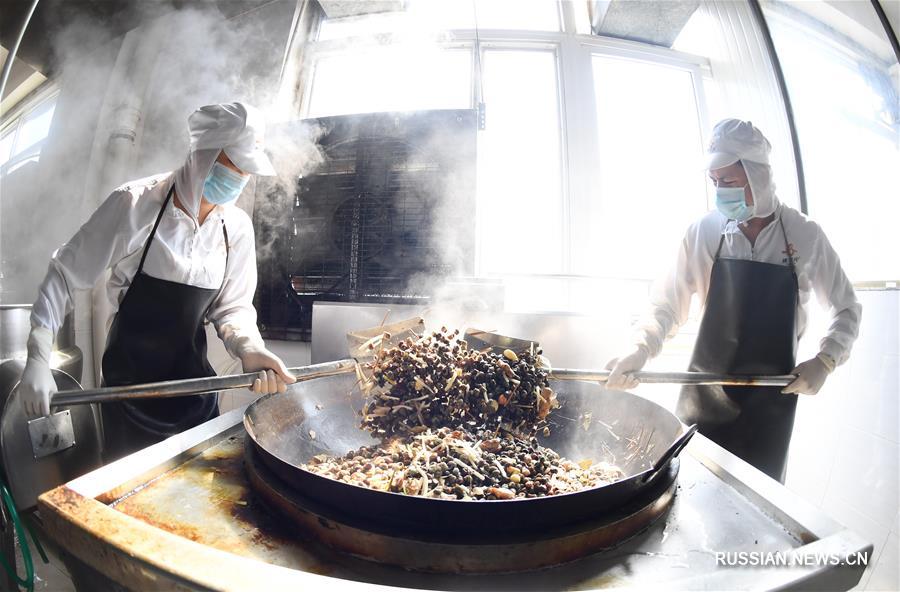 Съедобные речные улитки стали источником благосостояния для фермеров из Лючжоу