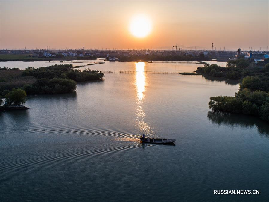 Осенние пейзажи поселка Танци в провинции Чжэцзян