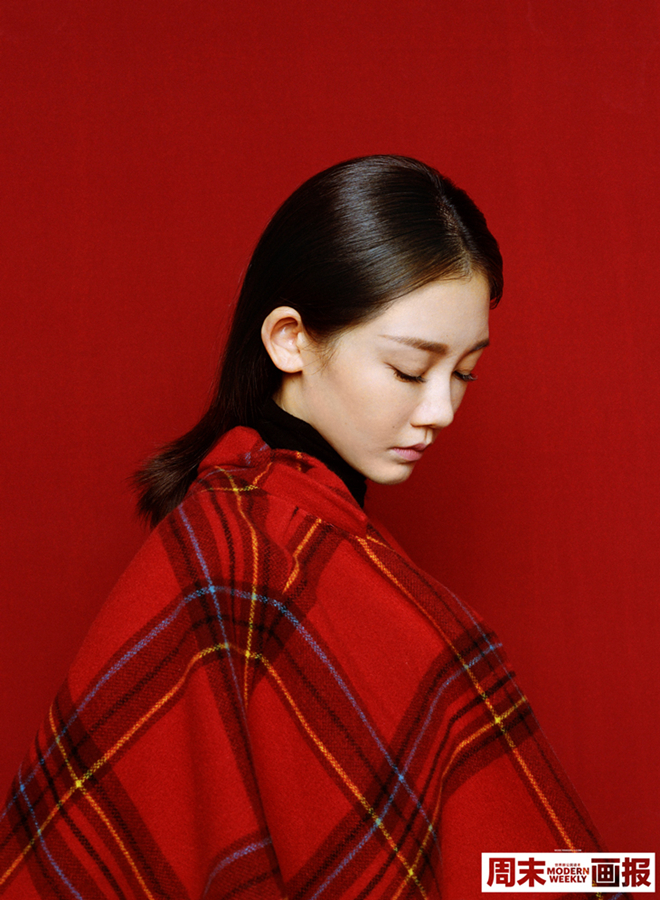  Кинозвезда Мяо Мяо украсила обложку модного журнала