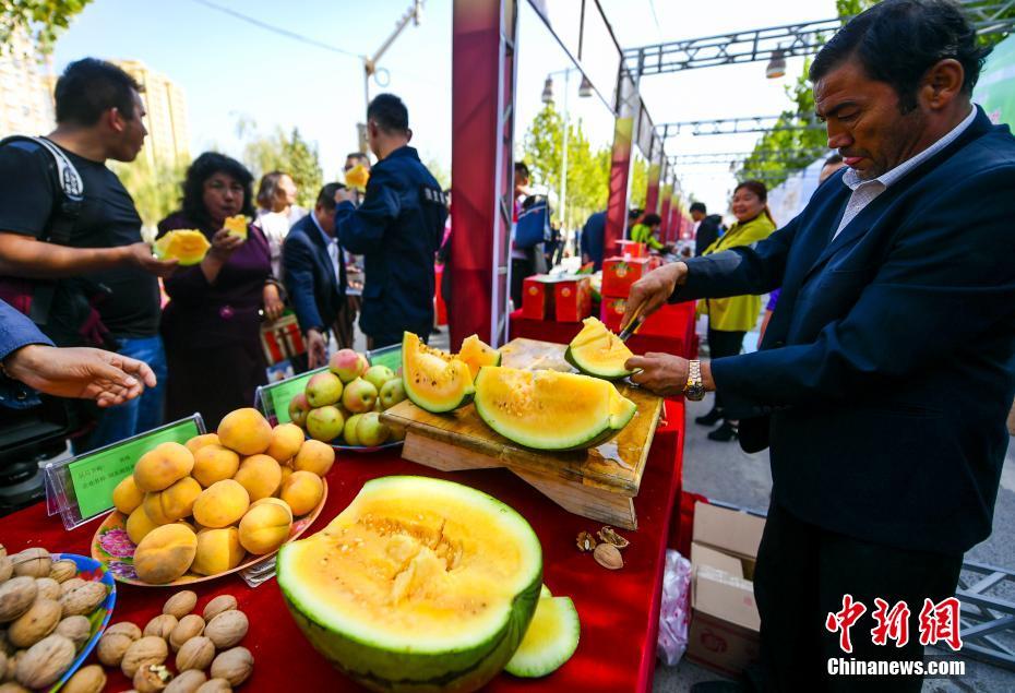 В уезде Ават Синьцзян-Уйгурского автономного района открылся фестиваль культуры и туризма Мусаллас