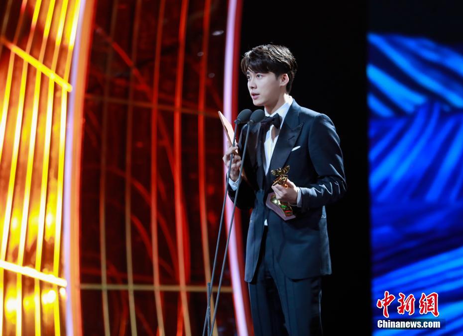 12-й китайский телефестиваль «Золотой орел» - Дили Жэба и Ли Ифэн стали самыми популярными
