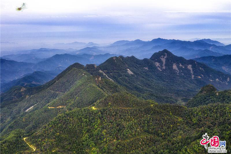 Государственный лесопарк Люлипин в г. Чэндэ провинции Хэбэй