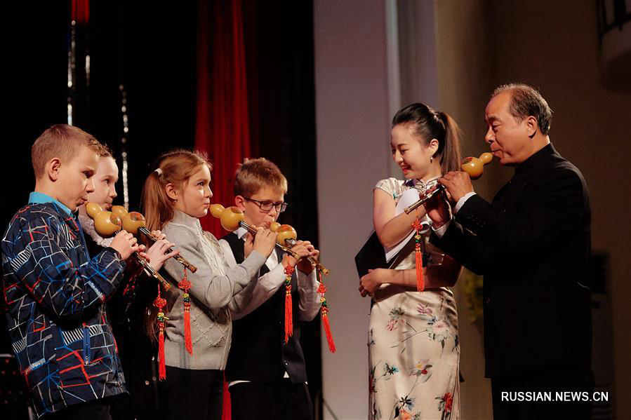 Концерт цзяннаньской музыки прошел во Владивостоке