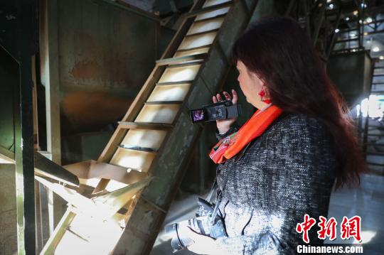 Китайские и зарубежные специалисты в округе Иду провинции Хубэй совместно изучают “Чай Ихунча и Великий чайный путь между Китаем и Россией”