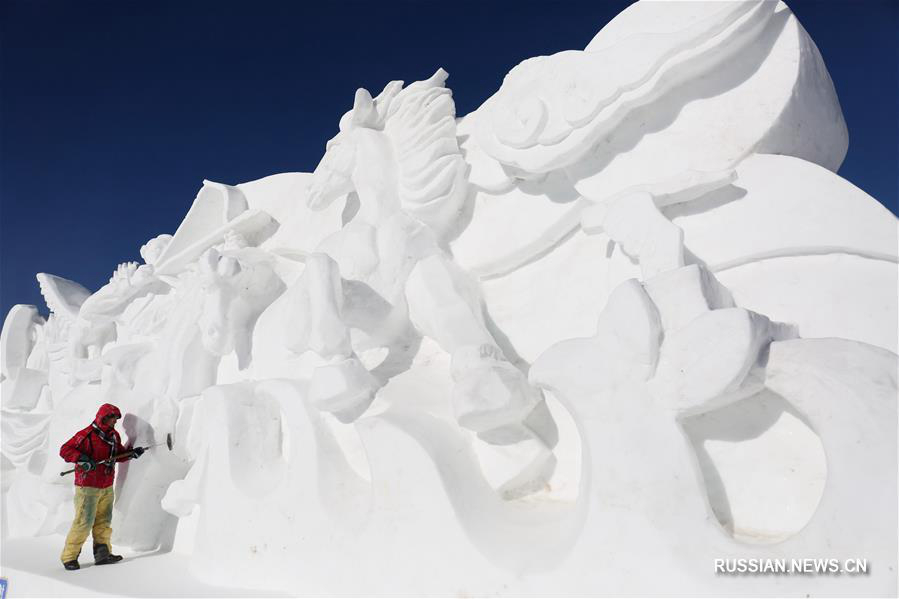 Красота льда и снега привлекает туристов в Фэннин