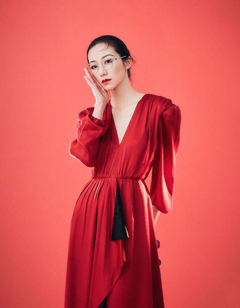 Хань Сюе украсила обложку модного журнала