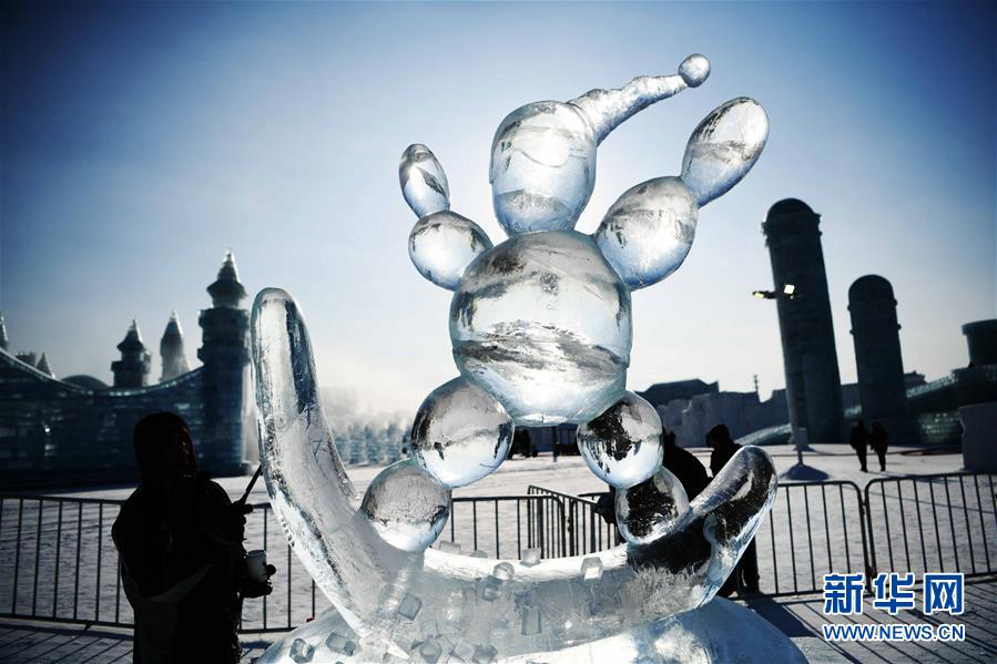Завершился Харбинский международный конкурс ледяных скульптур
