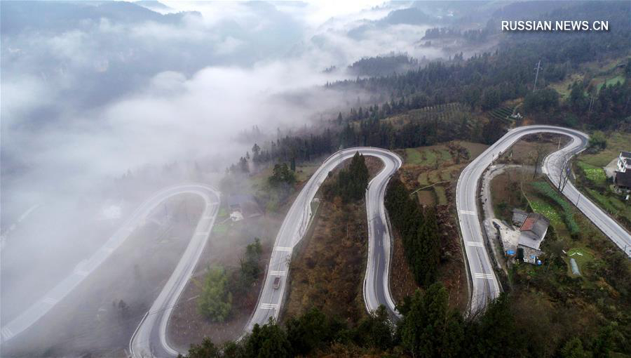 Самый извилистый серпантин в провинции Хубэй 