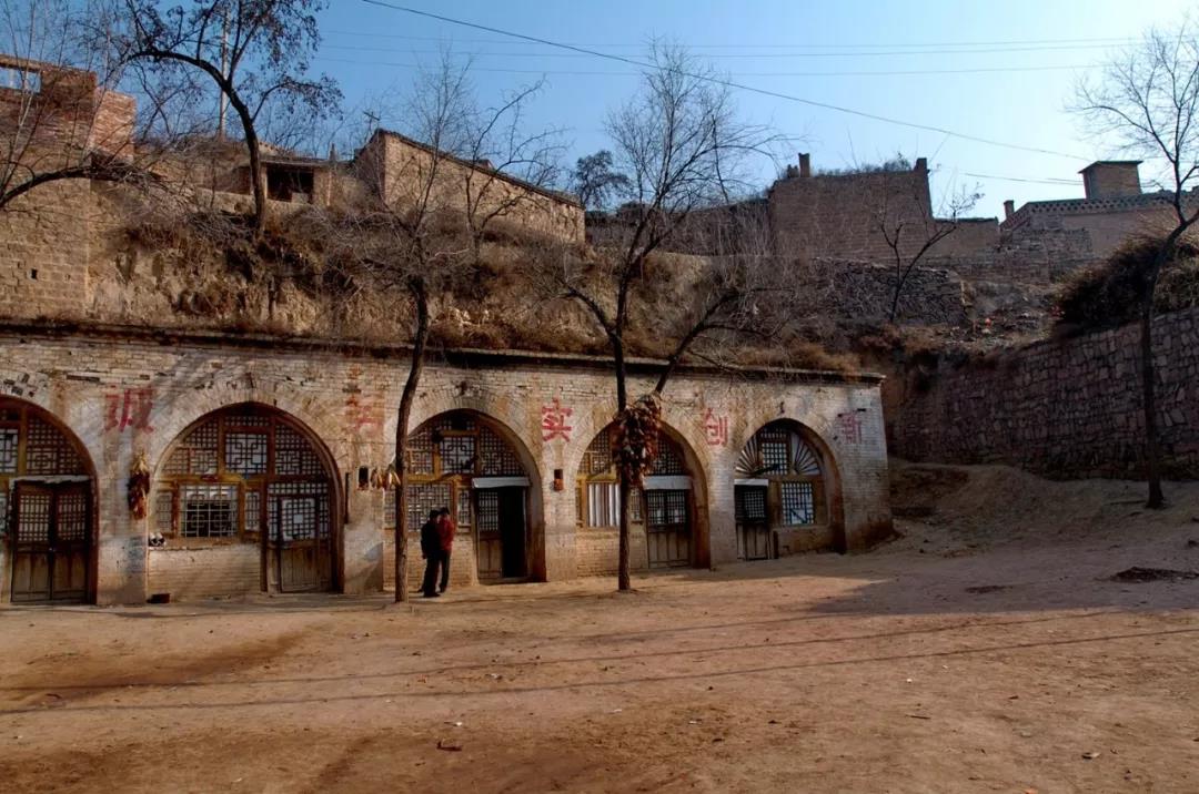 Почему Китай все еще является развивающейся страной? Почему Китай все еще является развивающейся страной?