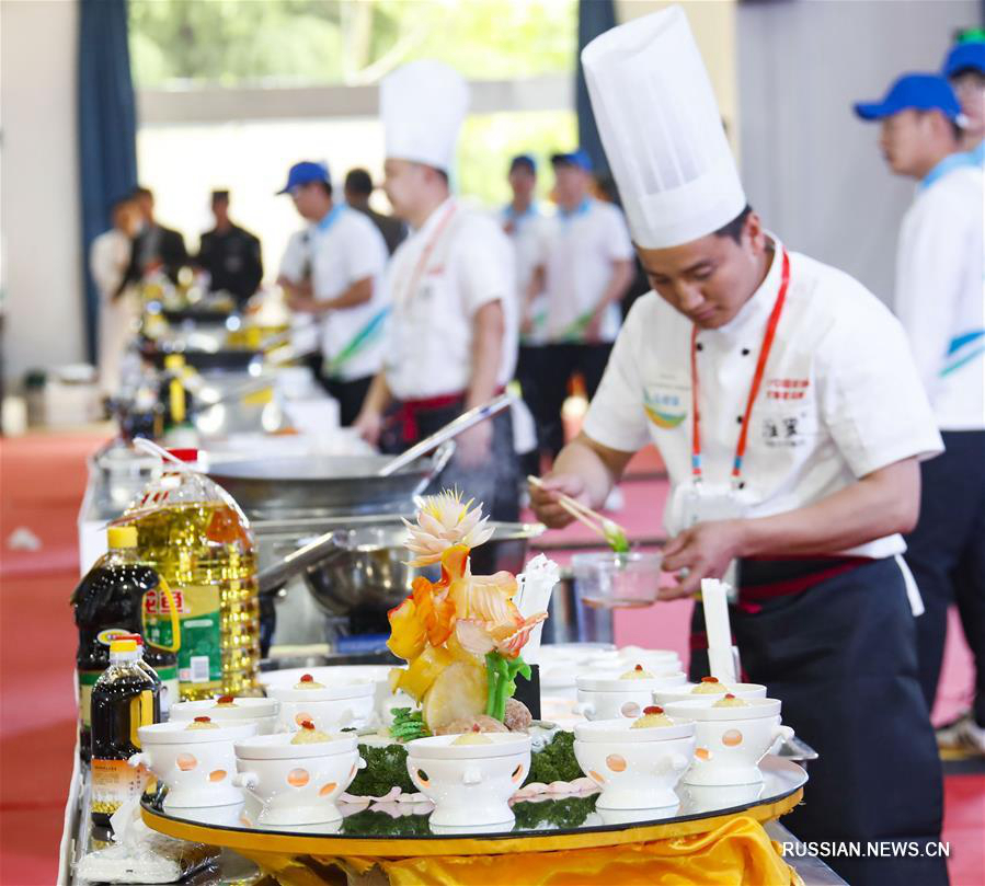 Китайский пригласительный турнир мастеров хуайянской кухни-2019 в Хуайане 