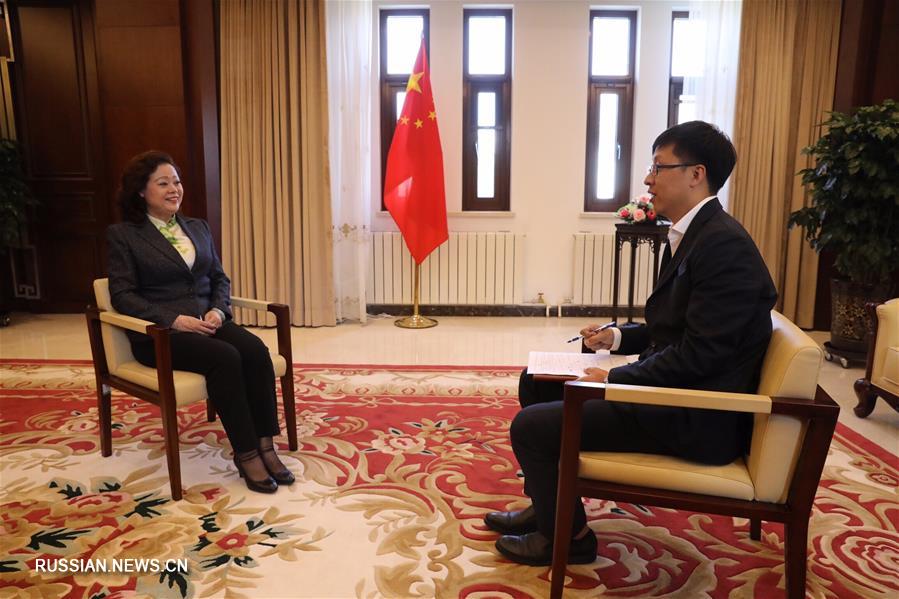 Эксклюзив: Всестороннее сотрудничество между Китаем и Кыргызстаном во всех областях выводит двусторонние отношения на новую высоту -- посол КНР в Кыргызстане Ду Дэвэнь 