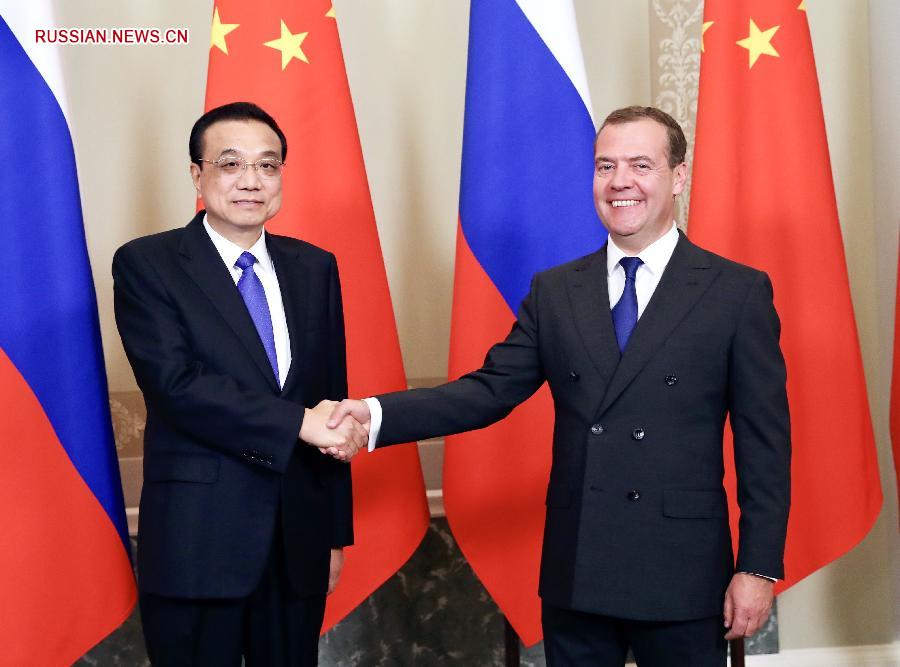 В Санкт-Петербурге состоялась 24-я регулярная встреча глав правительств Китая и России