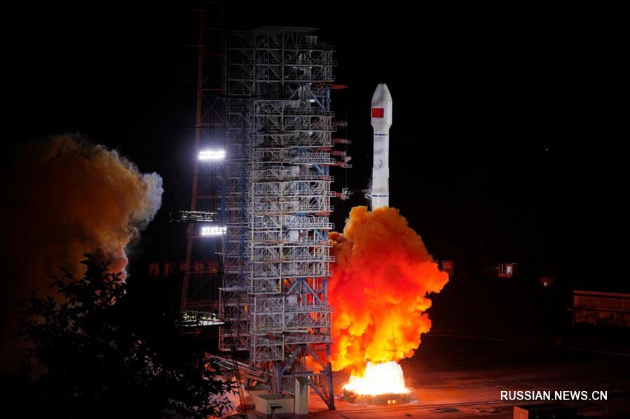 В понедельник в 05:10 утра с космодрома Сичан в провинции Сычуань на юго-западе Китая был успешно произведен запуск двух новых спутников навигационной спутниковой системы "Бэйдоу". 