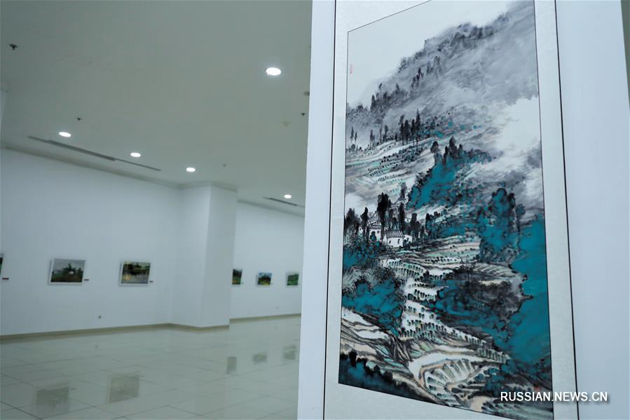 Выставка китайских художников "Узоры Уцзян" в Казахстане 