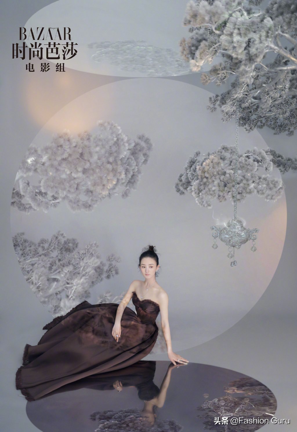 Красотка Чжао Лиин в фото для «BAZZAR»