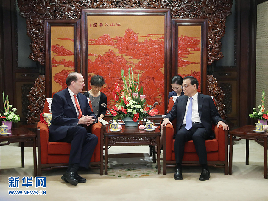 Премьер Госсовета КНР Ли Кэцян встретился с президентом ВБ Малпассом