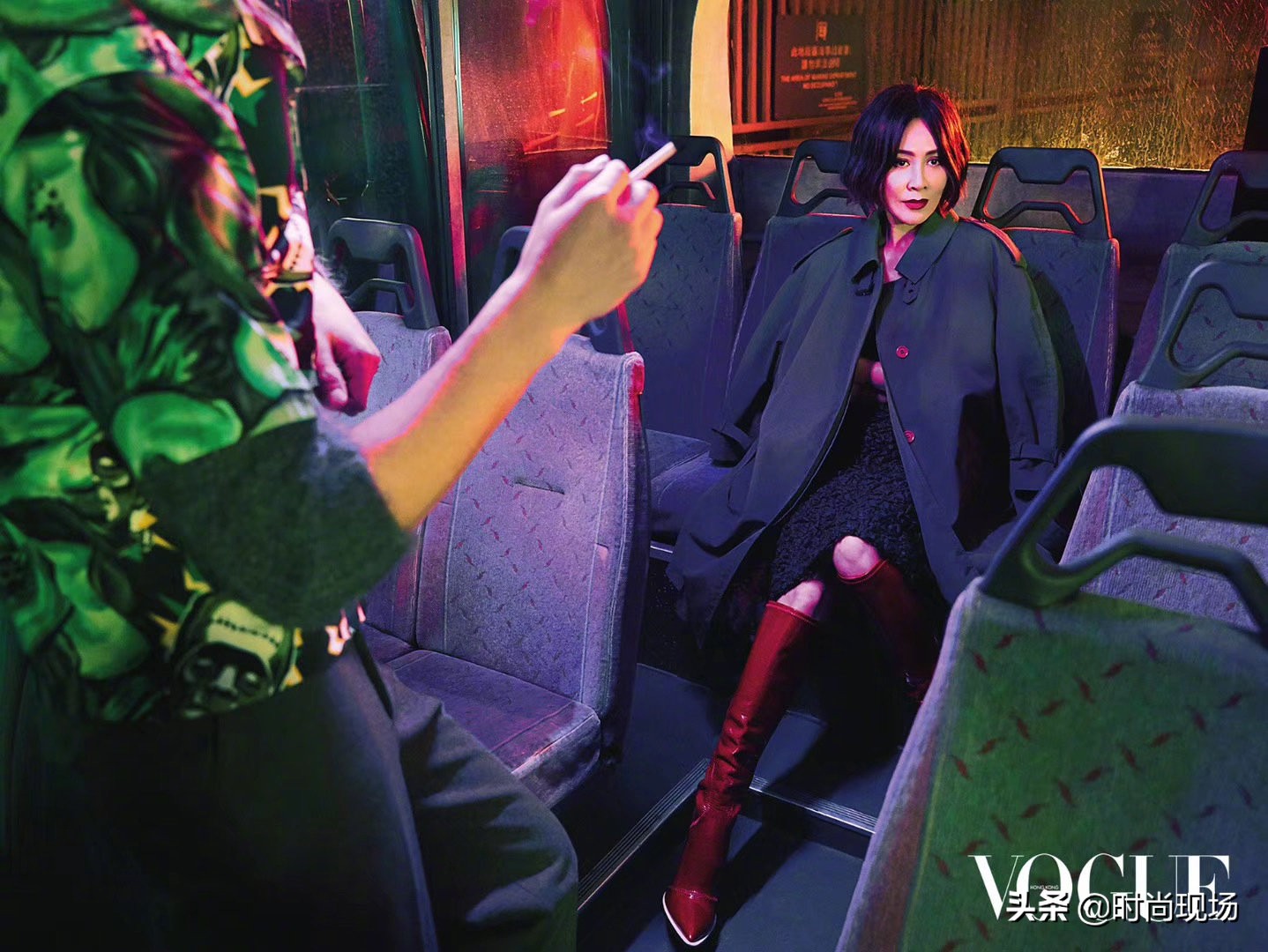 53-летняя сянганская звезда Лю Цзялин на обложке «Vogue»