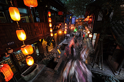 ТОП-10 самых красивых улиц мира: древняя улица Цзиньли в Чэнду вошла в рейтинг
