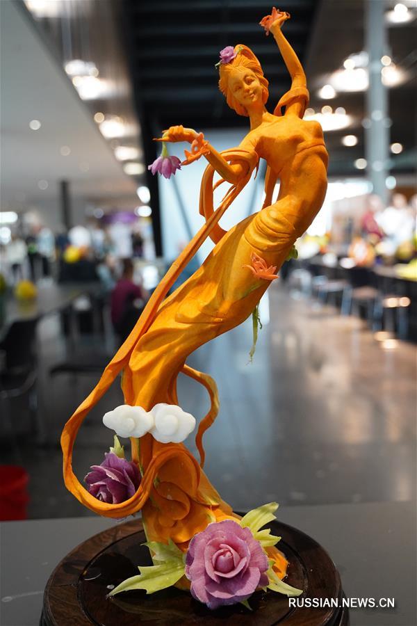 Китайские повара выиграли "золото" Всемирной кулинарной олимпиады в Штутгарте со своей интерпретацией тысячелетнего наследия культуры Китая